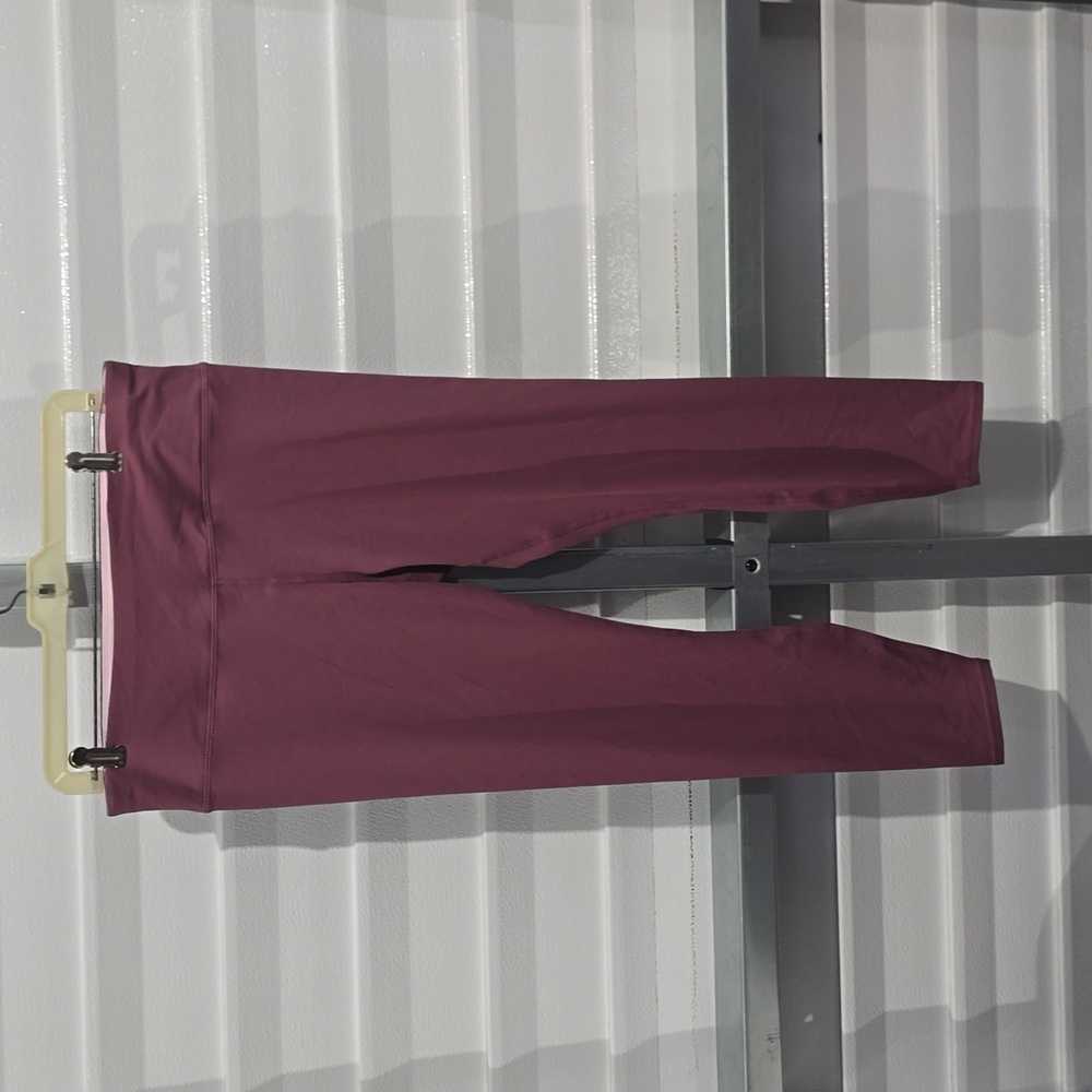 Ladies Leggings  New Never‎ Worn Size LG 12/14